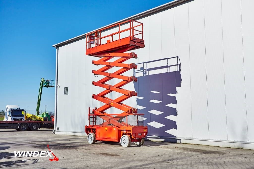 JLG Liftlux 180-12 - 剪式升降机:图4 JLG Liftlux 180-12 - 剪式升降机:图4