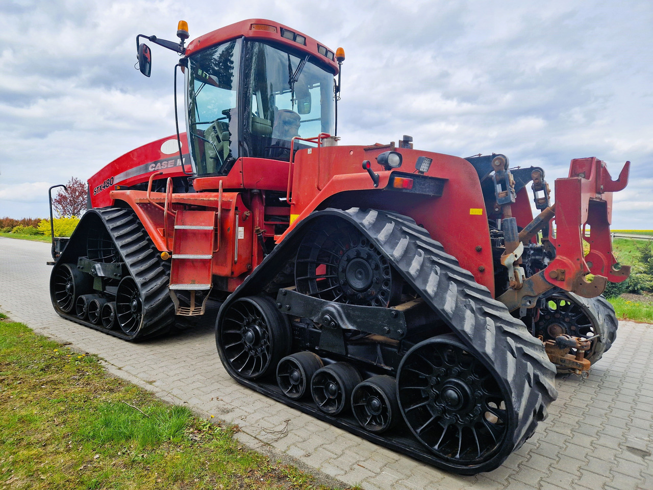 CASE 480 - 履带式拖拉机:图4 CASE 480 - 履带式拖拉机:图4