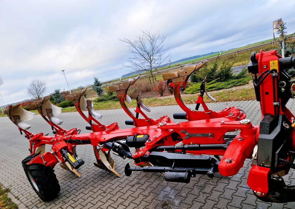 Gregoire Besson Gregoire Besson Rover 70 - 犁:图1 Gregoire Besson Gregoire Besson Rover 70 - 犁:图1