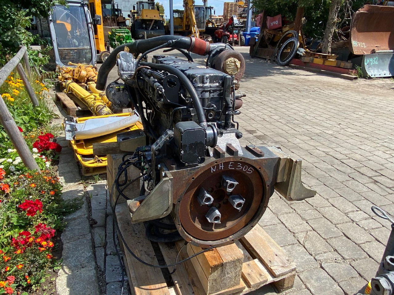 CNH F4HE9684H aus New Holland E 305 - 发动机 适用于 建筑机械:图1 CNH F4HE9684H aus New Holland E 305 - 发动机 适用于 建筑机械:图1