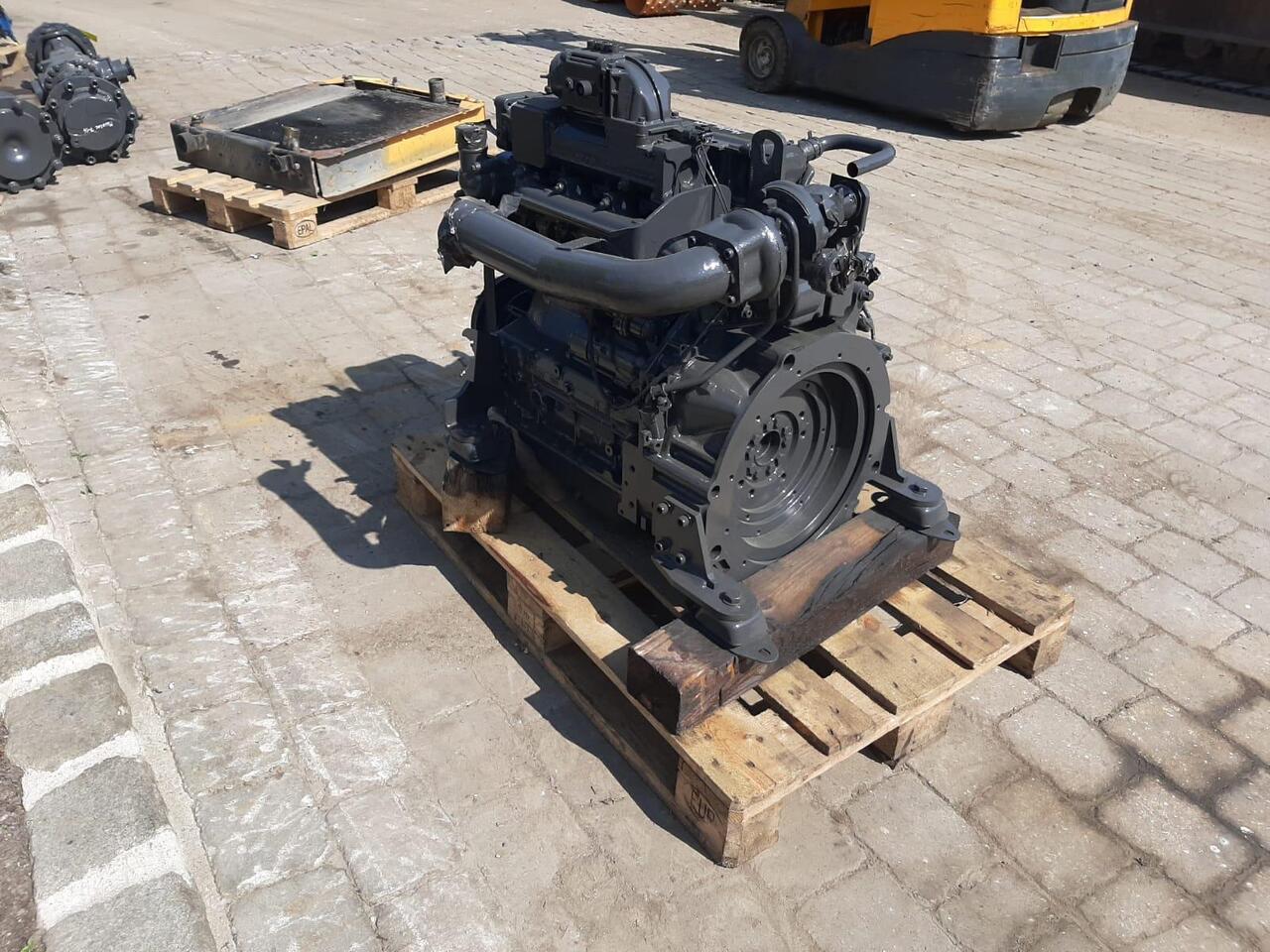 Deutz BF4M2012C aus Mecalac 714 - 发动机 适用于 建筑机械:图4 Deutz BF4M2012C aus Mecalac 714 - 发动机 适用于 建筑机械:图4