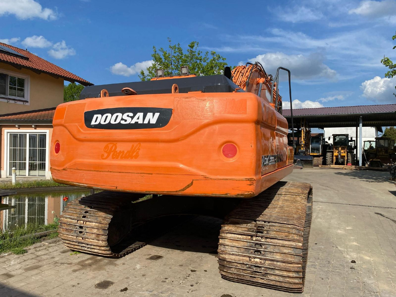 Doosan DX 255 LC - 履带式挖掘机:图4 Doosan DX 255 LC - 履带式挖掘机:图4