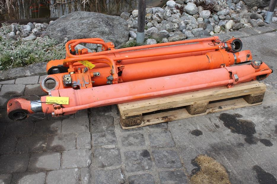 Fiat-Hitachi EX 165 - 液压缸 适用于 建筑机械:图1 Fiat-Hitachi EX 165 - 液压缸 适用于 建筑机械:图1