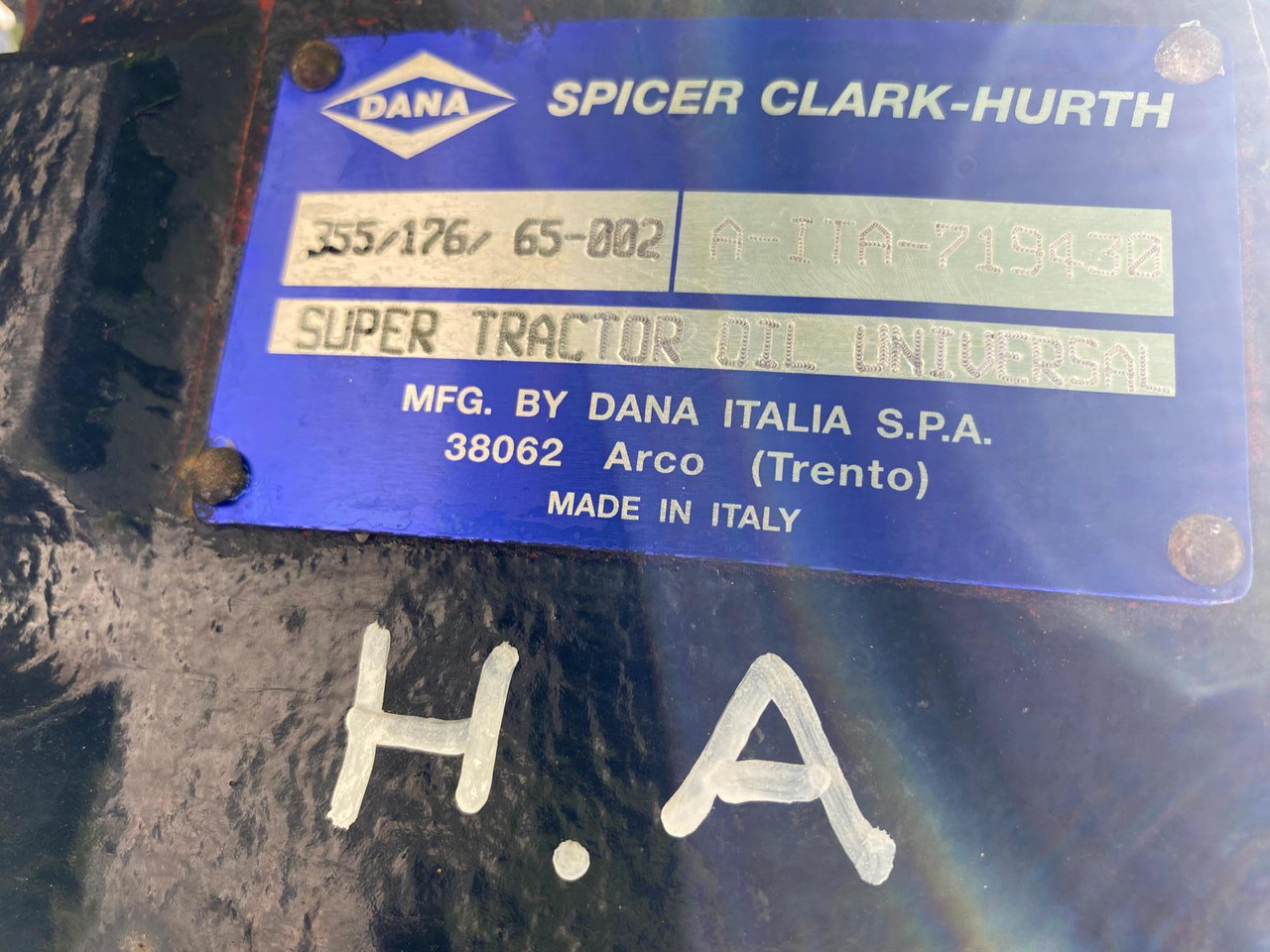 Hitachi EX 165 , Spicer Hurth - 轴及其零件 适用于 建筑机械:图3 Hitachi EX 165 , Spicer Hurth - 轴及其零件 适用于 建筑机械:图3