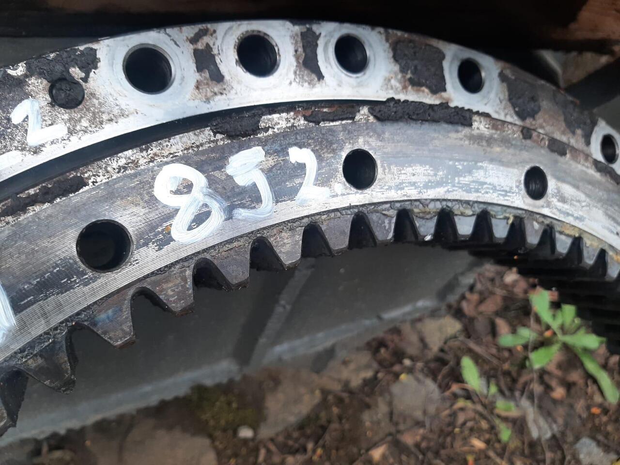 Hitachi EX 40 - 回转支承 适用于 建筑机械:图3 Hitachi EX 40 - 回转支承 适用于 建筑机械:图3