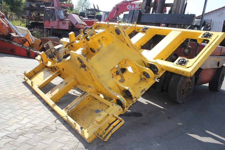 Holland Kobelco E 215 - 车身和外部 适用于 建筑机械:图3 Holland Kobelco E 215 - 车身和外部 适用于 建筑机械:图3