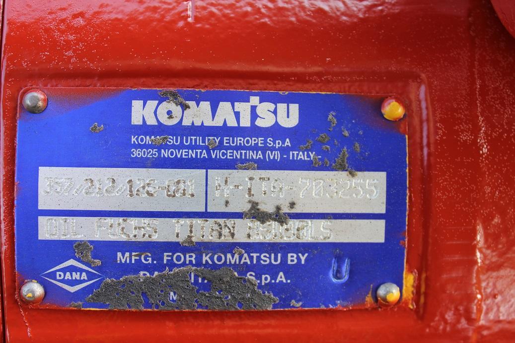 Komatsu Spicer 357-212-126-001 aus PW 95 - 轴及其零件 适用于 建筑机械:图4 Komatsu Spicer 357-212-126-001 aus PW 95 - 轴及其零件 适用于 建筑机械:图4