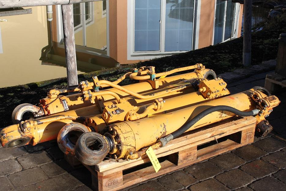 Liebherr A 902 LIT - 液压缸 适用于 建筑机械:图3 Liebherr A 902 LIT - 液压缸 适用于 建筑机械:图3