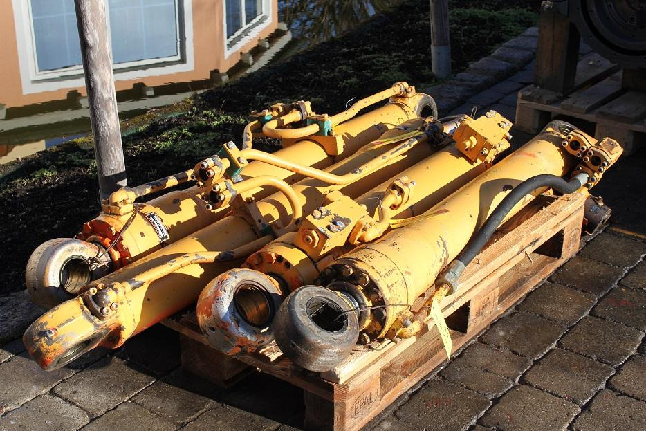 Liebherr A 902 LIT - 液压缸 适用于 建筑机械:图5 Liebherr A 902 LIT - 液压缸 适用于 建筑机械:图5