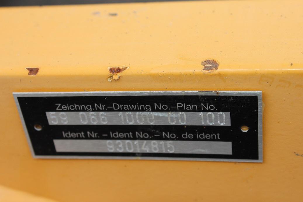 Liebherr L 556 - 臂架 适用于 轮式装载机:图4 Liebherr L 556 - 臂架 适用于 轮式装载机:图4