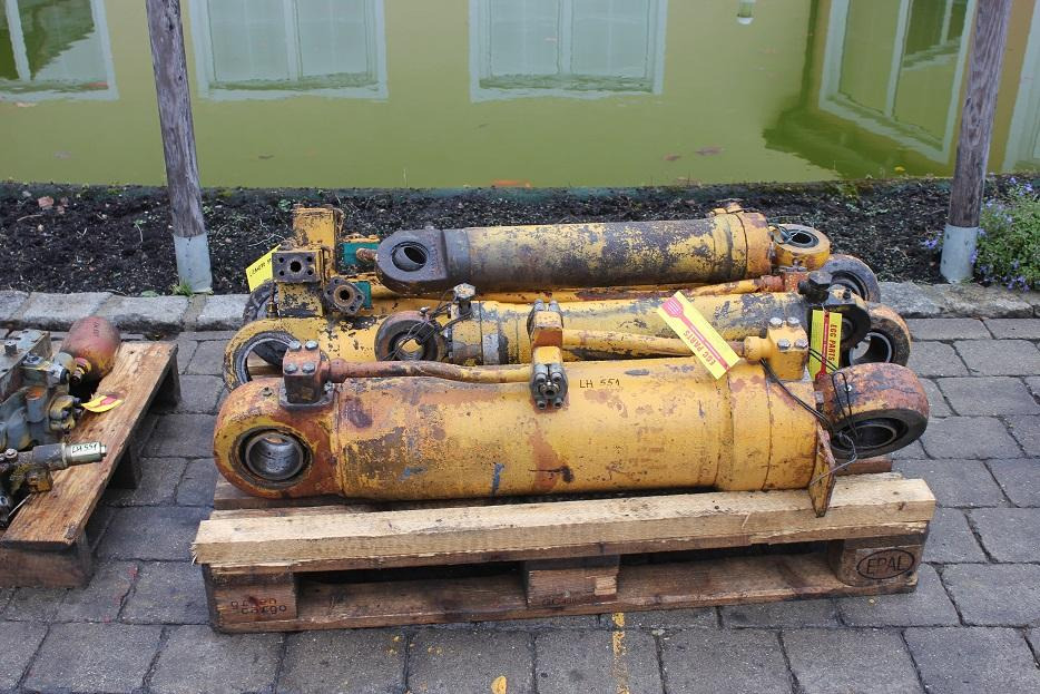 Liebherr L551 - 液压缸 适用于 建筑机械:图3 Liebherr L551 - 液压缸 适用于 建筑机械:图3