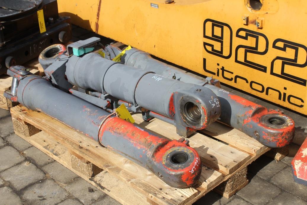 Liebherr LR 622 - 液压缸 适用于 建筑机械:图4 Liebherr LR 622 - 液压缸 适用于 建筑机械:图4