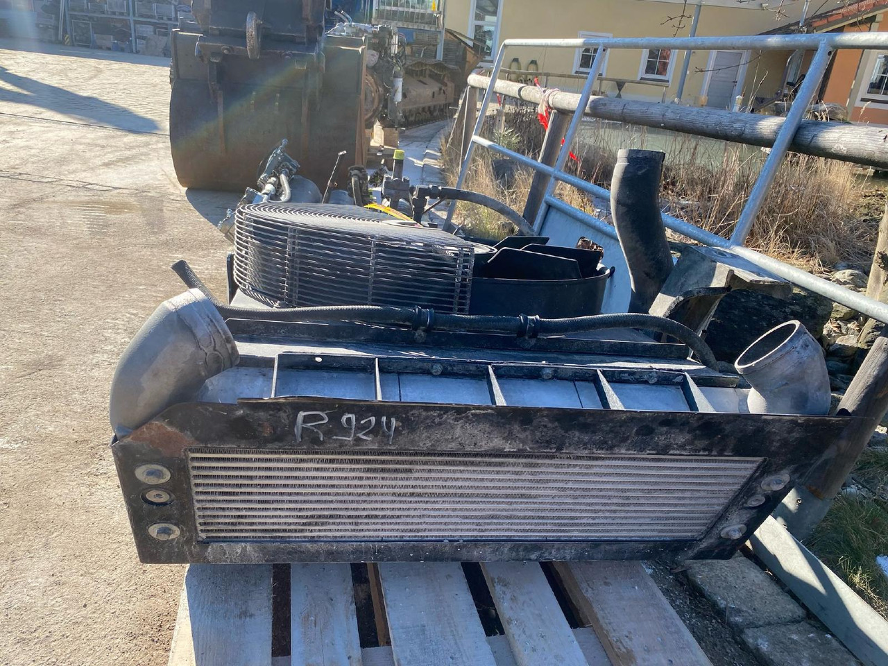Liebherr R 924 C - 冷却系统 适用于 建筑机械:图3 Liebherr R 924 C - 冷却系统 适用于 建筑机械:图3