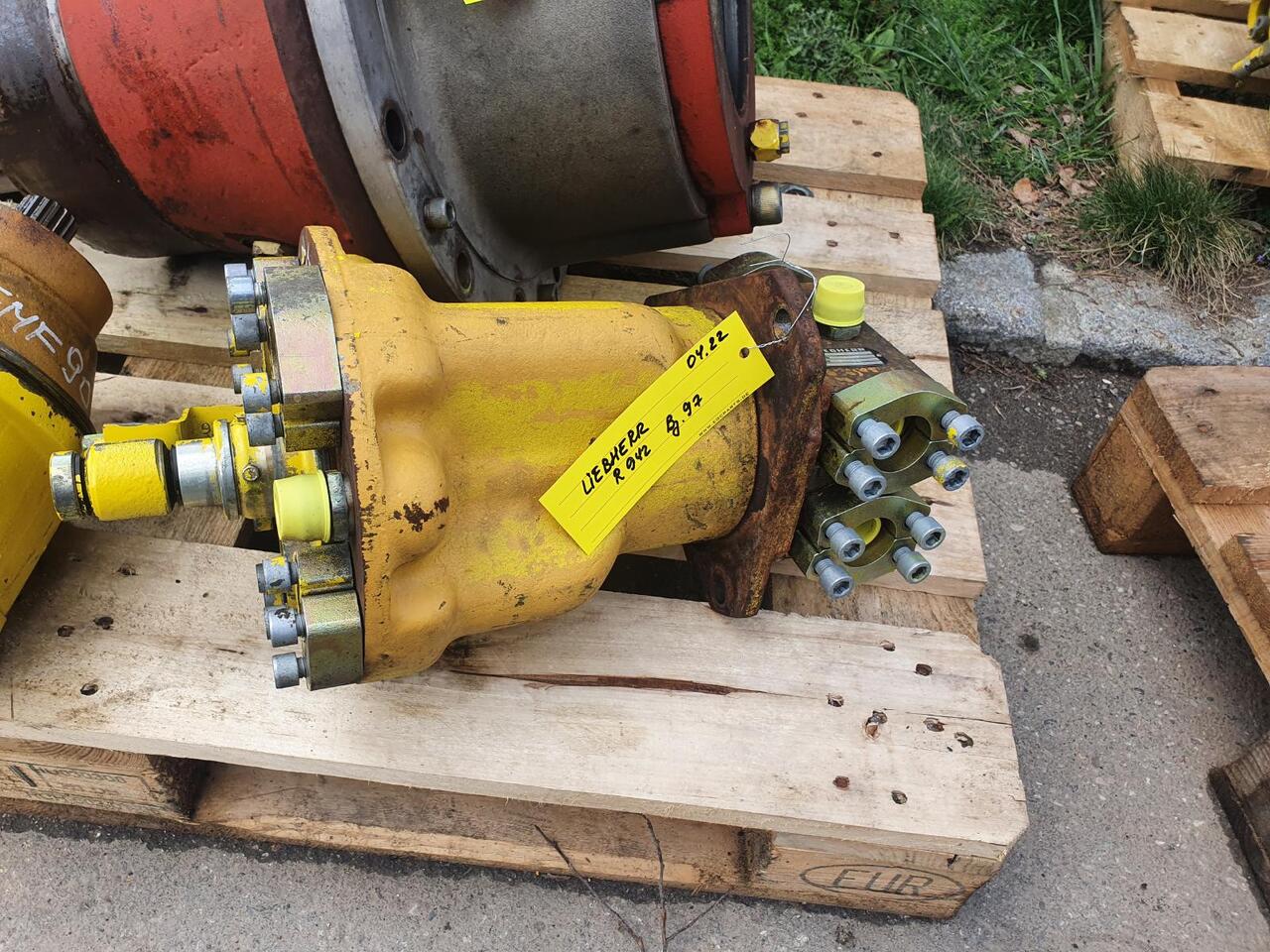 Liebherr R 942 - 液压系统 适用于 建筑机械:图4 Liebherr R 942 - 液压系统 适用于 建筑机械:图4