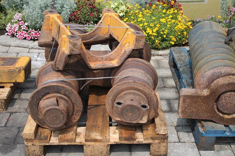 Liebherr R 974 - 支重轮 适用于 建筑机械:图4 Liebherr R 974 - 支重轮 适用于 建筑机械:图4