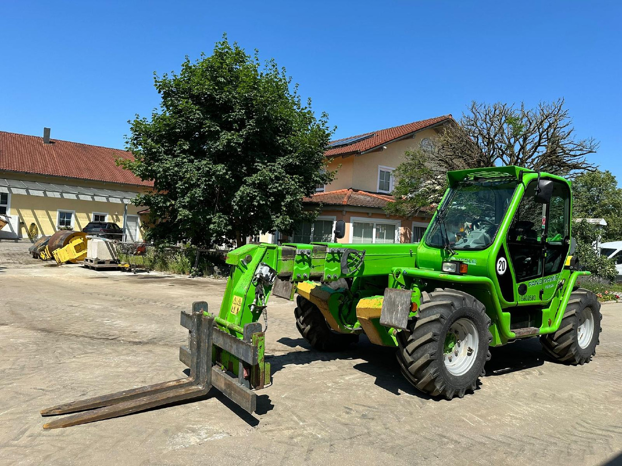 Merlo P 38.13 - 伸缩臂叉装车:图1 Merlo P 38.13 - 伸缩臂叉装车:图1