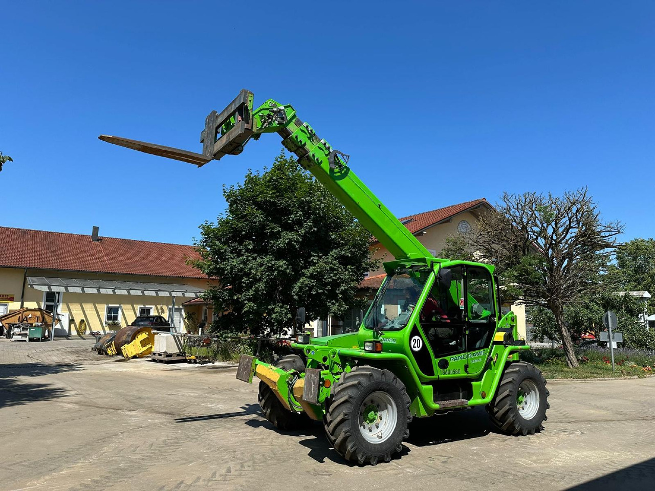 Merlo P 38.13 - 伸缩臂叉装车:图5 Merlo P 38.13 - 伸缩臂叉装车:图5