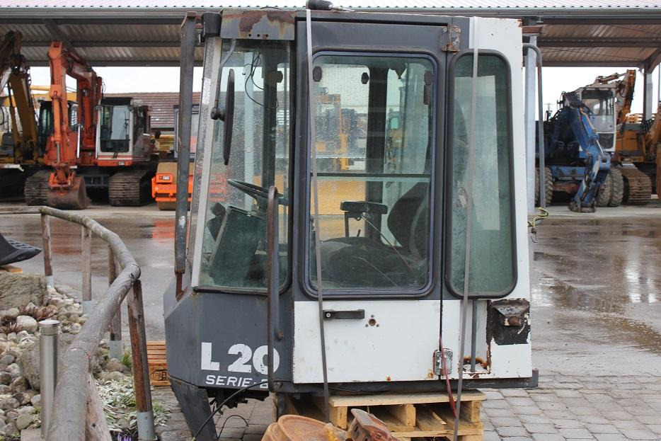 O&K L20 - 驾驶室 适用于 建筑机械:图1 O&K L20 - 驾驶室 适用于 建筑机械:图1