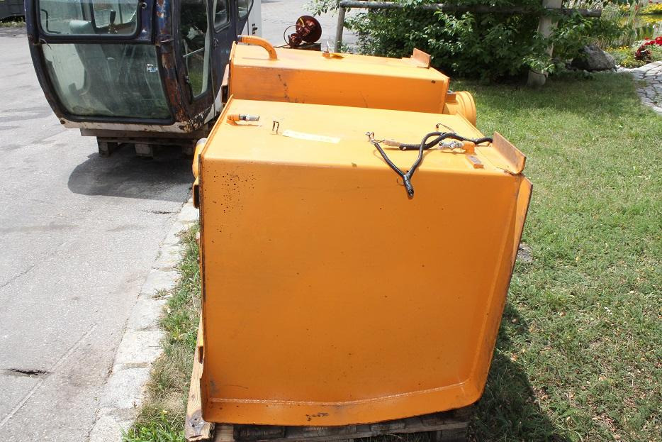 Samsung SE 130 LC - 液压油箱 适用于 建筑机械:图3 Samsung SE 130 LC - 液压油箱 适用于 建筑机械:图3