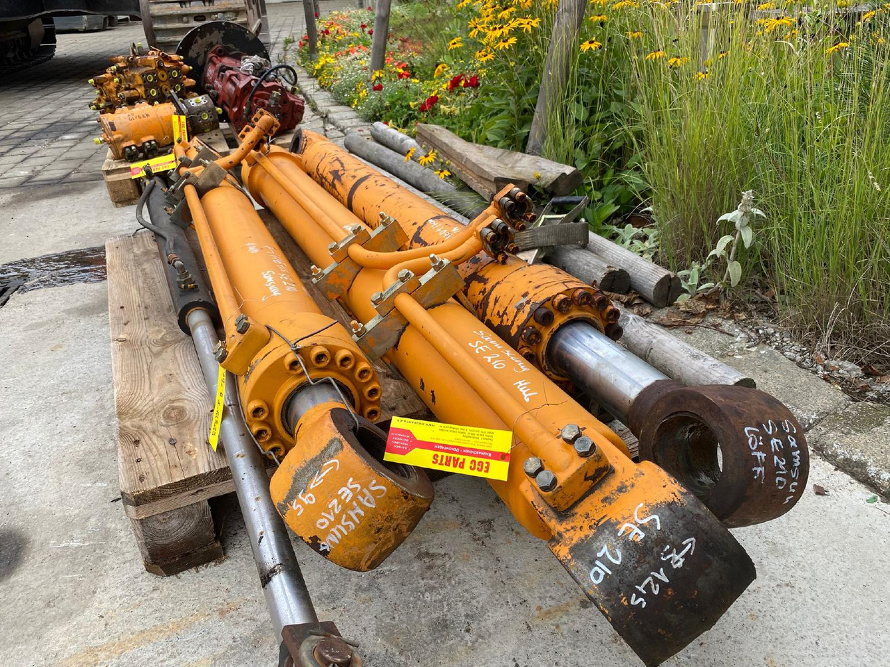 Samsung SE 210 - 液压缸 适用于 建筑机械:图2 Samsung SE 210 - 液压缸 适用于 建筑机械:图2