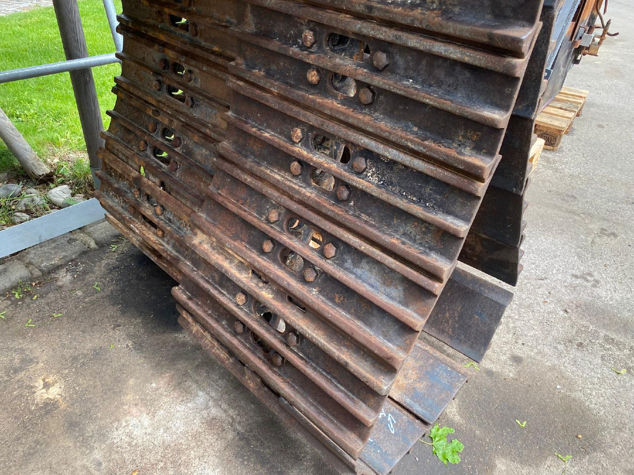 Terex TC 240 - 轨道 适用于 建筑机械:图4 Terex TC 240 - 轨道 适用于 建筑机械:图4