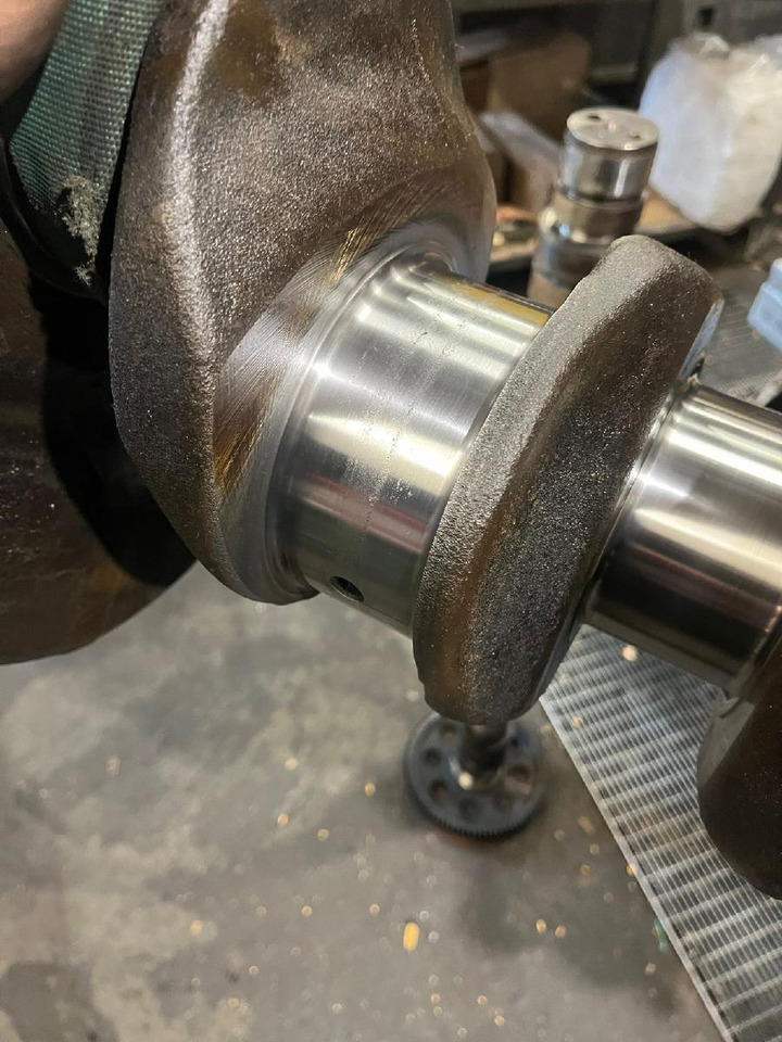 Volvo D 13 J aus L 220 - 汽缸体 适用于 卡车:图4 Volvo D 13 J aus L 220 - 汽缸体 适用于 卡车:图4