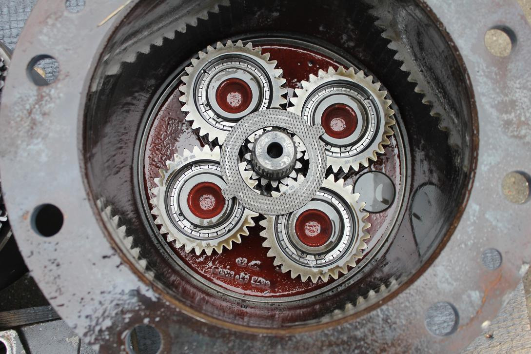 ZF APB-L 775 - 轴及其零件 适用于 建筑机械:图3 ZF APB-L 775 - 轴及其零件 适用于 建筑机械:图3