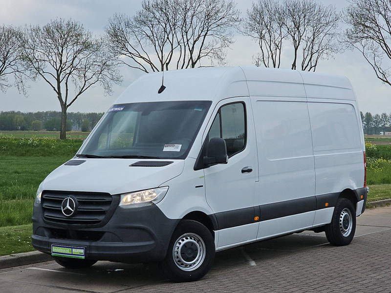 Mercedes-Benz eSprinter L2H2 41KwH Elektrisc - 无侧窗厢式货车, 电动小型货车:图2 Mercedes-Benz eSprinter L2H2 41KwH Elektrisc - 无侧窗厢式货车, 电动小型货车:图2