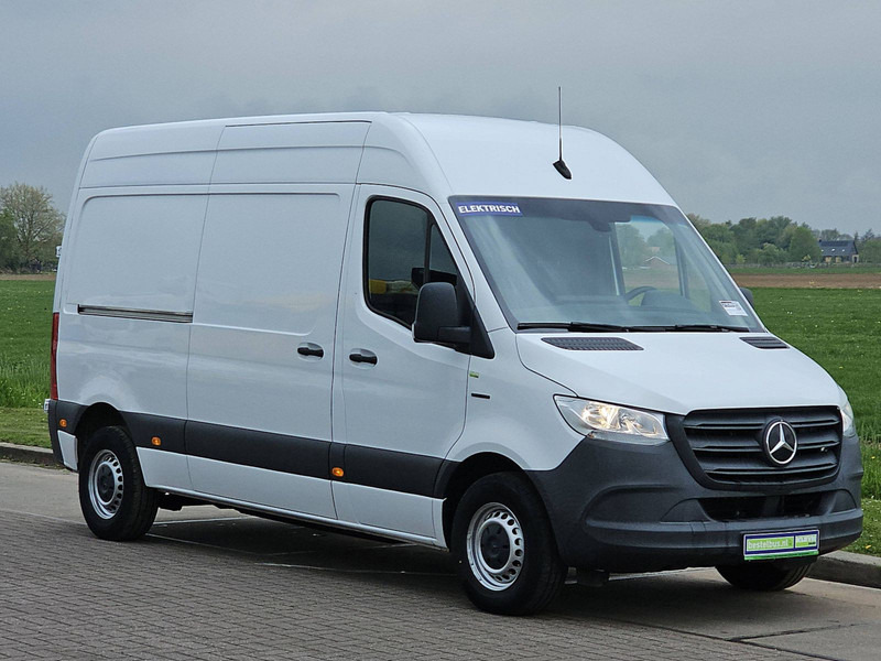 Mercedes-Benz eSprinter L2H2 41KwH Elektrisc - 无侧窗厢式货车, 电动小型货车:图4 Mercedes-Benz eSprinter L2H2 41KwH Elektrisc - 无侧窗厢式货车, 电动小型货车:图4