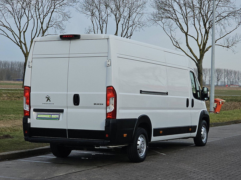 Peugeot Boxer 2.2 BHDI 140 L4H2 - 无侧窗厢式货车:图3 Peugeot Boxer 2.2 BHDI 140 L4H2 - 无侧窗厢式货车:图3