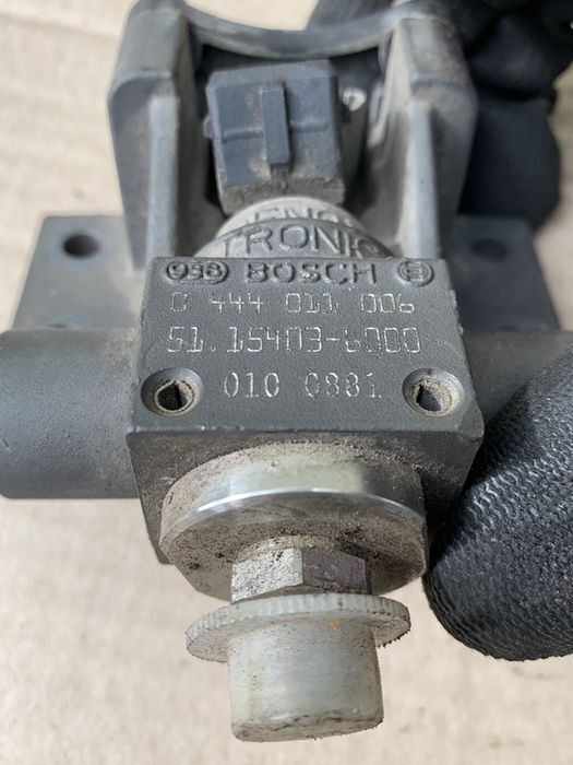 Bosch Moduł, zawór dozujący, wtrysk mocznika adblue 0444011006 - 排气系统 适用于 卡车:图2 Bosch Moduł, zawór dozujący, wtrysk mocznika adblue 0444011006 - 排气系统 适用于 卡车:图2