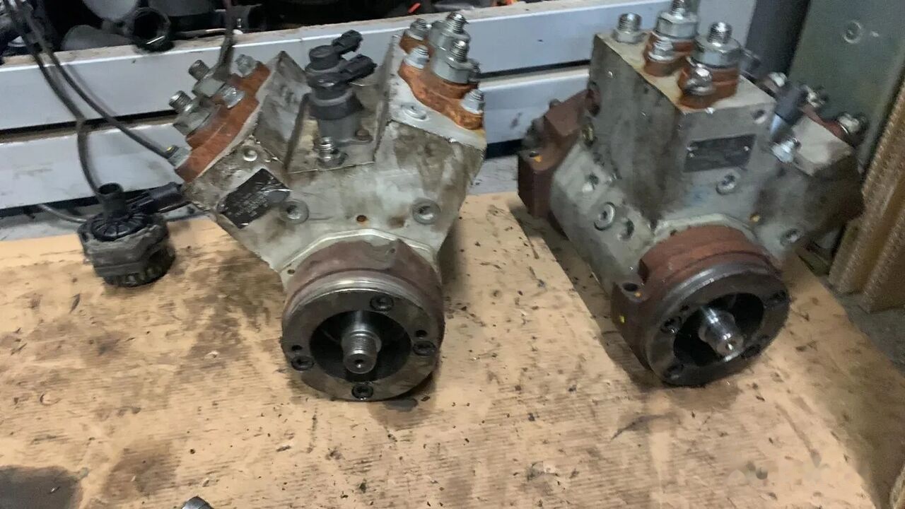 Bosch Pompa Wysokiego Ciśnienia MAN "V" MAN 51.11103-7762 F00BC0 51.11103-7762 truck - 燃料泵 适用于 卡车:图1 Bosch Pompa Wysokiego Ciśnienia MAN "V" MAN 51.11103-7762 F00BC0 51.11103-7762 truck - 燃料泵 适用于 卡车:图1