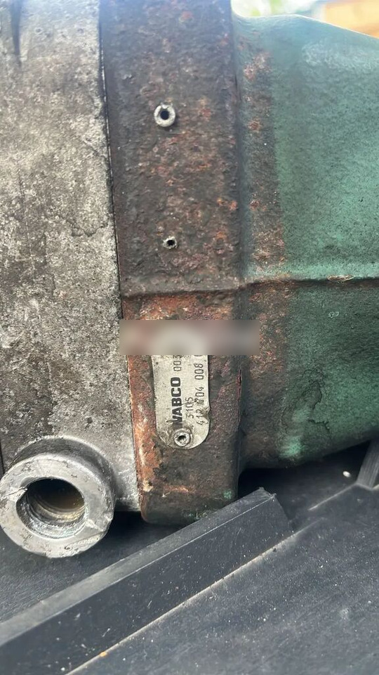 Kompresor Sprężarka Powietrza Volvo WABCO 4127040080 Volvo - 空气制动压缩机 适用于 卡车:图3 Kompresor Sprężarka Powietrza Volvo WABCO 4127040080 Volvo - 空气制动压缩机 适用于 卡车:图3