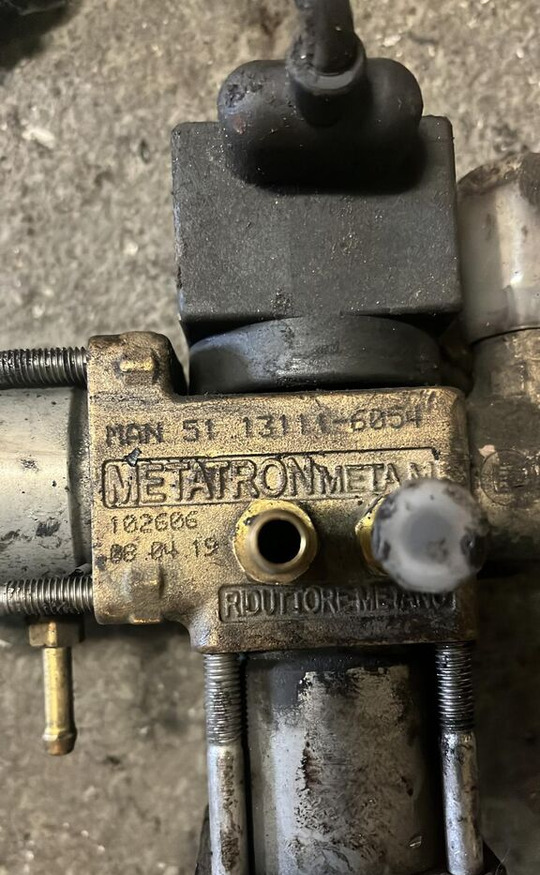 MAN 5113111-6054 MAN truck - 阀门 适用于 卡车:图2 MAN 5113111-6054 MAN truck - 阀门 适用于 卡车:图2