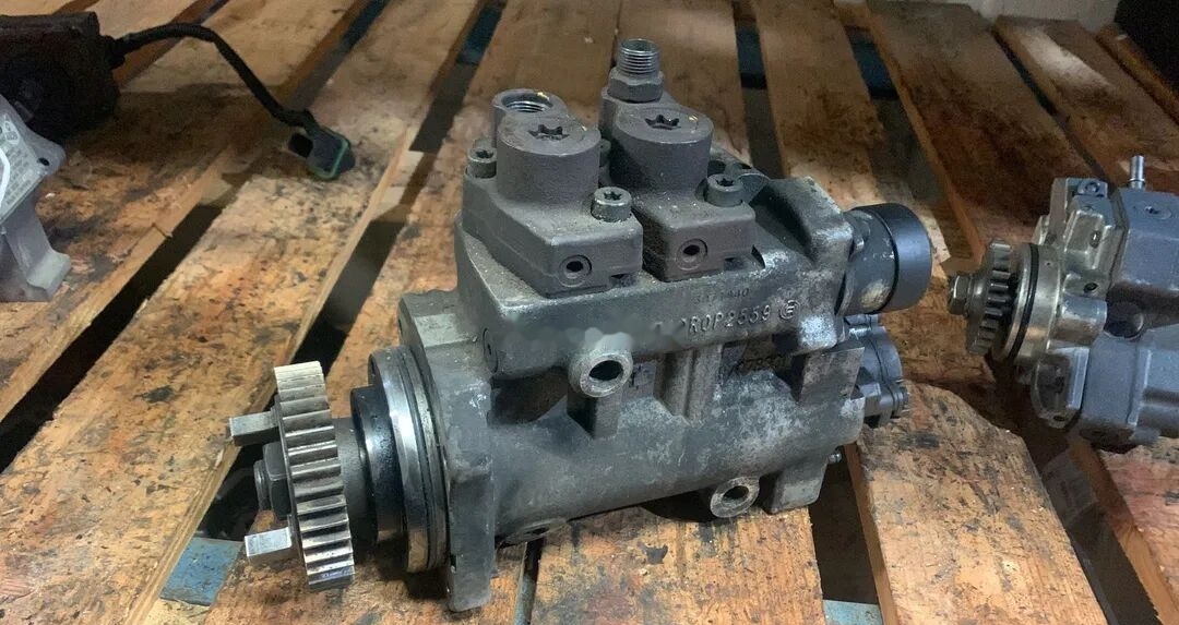 Mercedes-Benz MERCEDES ACTROS MP4 0445020236 Mercedes-Benz - 燃料泵 适用于 卡车:图1 Mercedes-Benz MERCEDES ACTROS MP4 0445020236 Mercedes-Benz - 燃料泵 适用于 卡车:图1