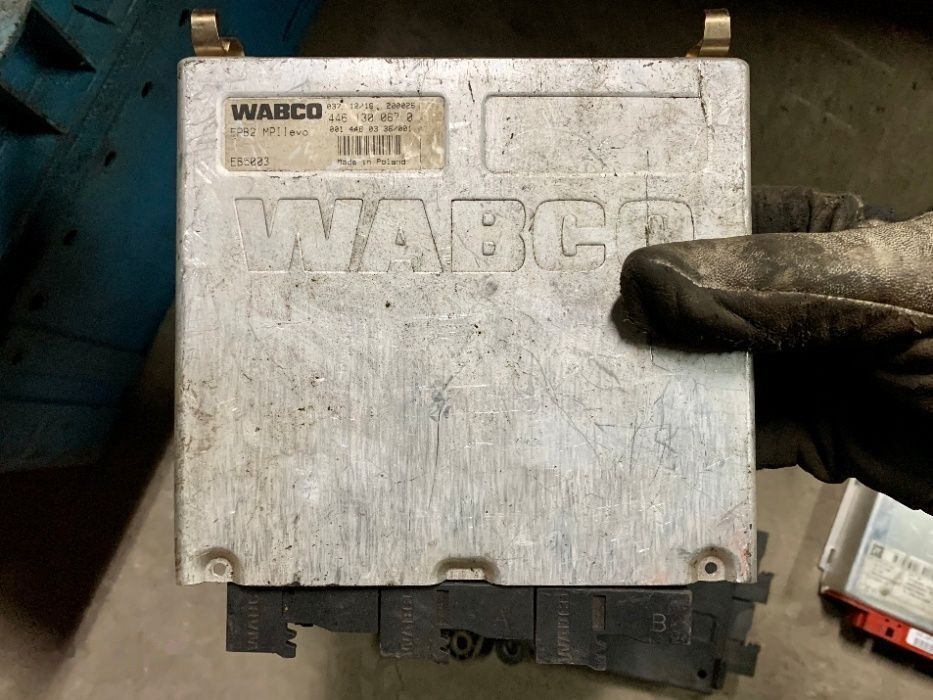 WABCO EBP Oryginał Hurt Sterowników 4461300670   Mercedes-Benz Actros truck - ECU 适用于 卡车:图1 WABCO EBP Oryginał Hurt Sterowników 4461300670   Mercedes-Benz Actros truck - ECU 适用于 卡车:图1