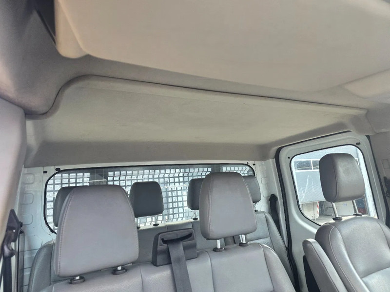 平板货车, 康比货车 Ford Transit 7 seats 2015：图16