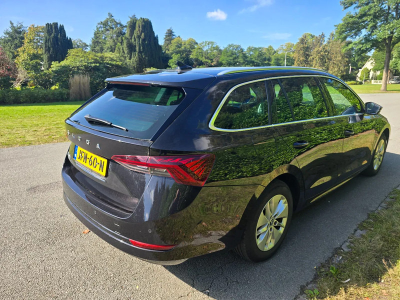 Škoda Octavia Combi 1.0 Benzine - 汽车:图5 Škoda Octavia Combi 1.0 Benzine - 汽车:图5