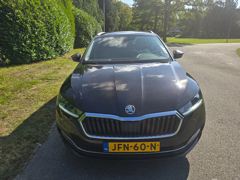 Škoda Octavia Combi 1.0 Benzine - 汽车:图2 Škoda Octavia Combi 1.0 Benzine - 汽车:图2