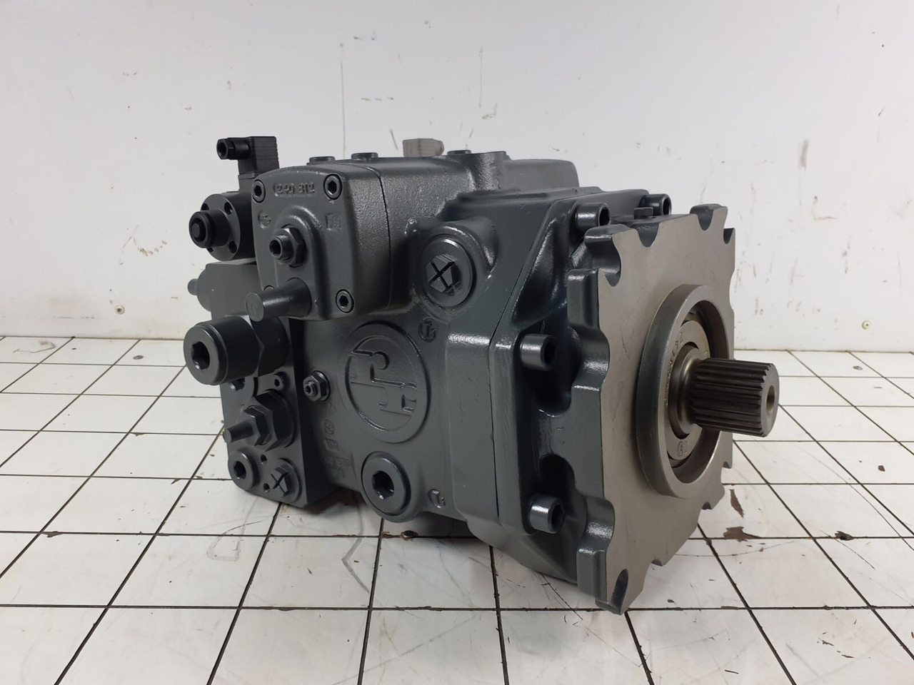 Liebherr Hydraulic Pump A4V250 - 液压泵 适用于 起重机:图1 Liebherr Hydraulic Pump A4V250 - 液压泵 适用于 起重机:图1