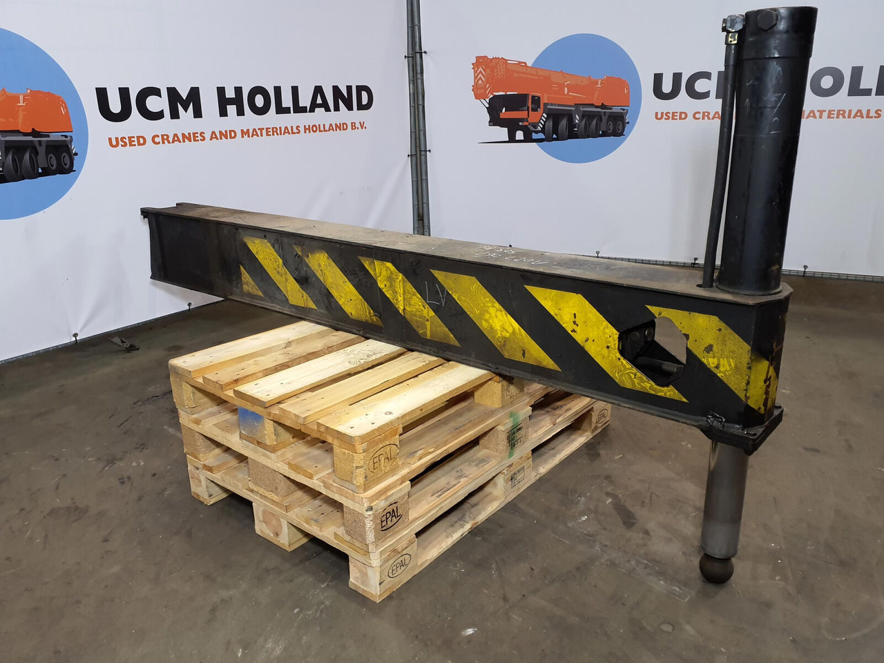 Liebherr LTM 1035/2 sliding beam complete - 悬挂系统 适用于 移动式起重机:图1 Liebherr LTM 1035/2 sliding beam complete - 悬挂系统 适用于 移动式起重机:图1