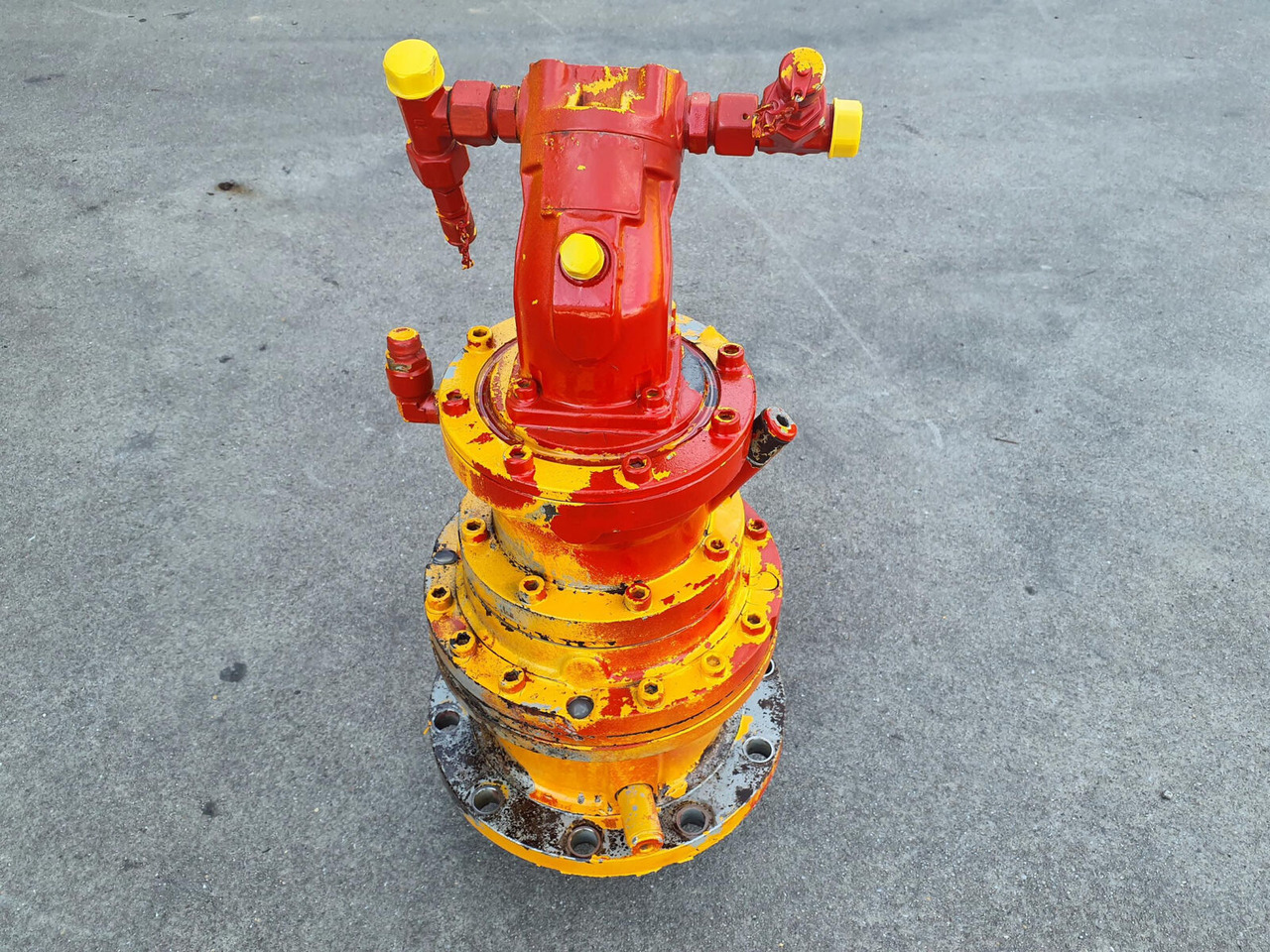 Liebherr LTM 1040-2.1 slew gear - 回转马达 适用于 移动式起重机:图2 Liebherr LTM 1040-2.1 slew gear - 回转马达 适用于 移动式起重机:图2