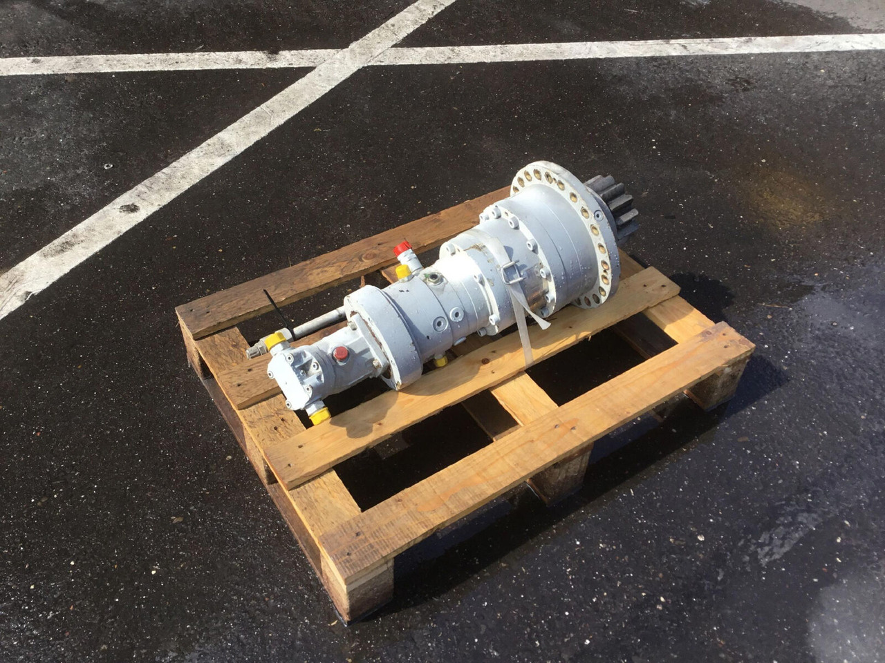 Liebherr LTM 1045-3.1 slew gear - 回转马达 适用于 移动式起重机:图4 Liebherr LTM 1045-3.1 slew gear - 回转马达 适用于 移动式起重机:图4