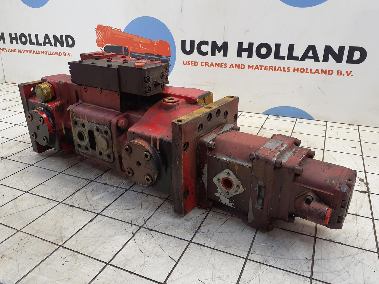 Liebherr LTM 1045 TWO-STAGE PUMP LPVD 64 - 液压泵 适用于 起重机:图2 Liebherr LTM 1045 TWO-STAGE PUMP LPVD 64 - 液压泵 适用于 起重机:图2