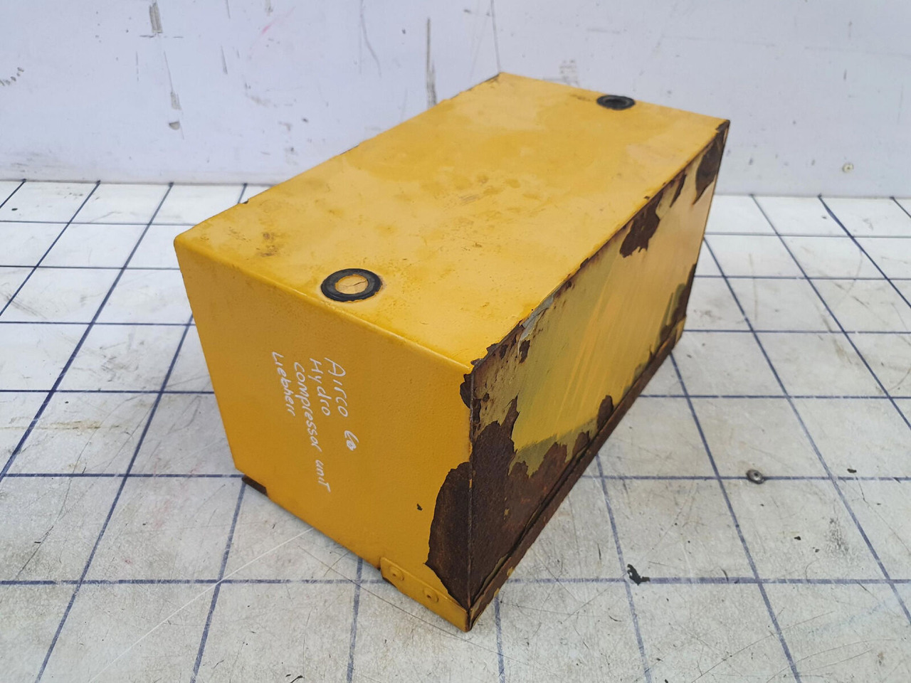 Liebherr LTM 1055-3.2 airco hydro compressor unit cover - 空调零件 适用于 移动式起重机:图2 Liebherr LTM 1055-3.2 airco hydro compressor unit cover - 空调零件 适用于 移动式起重机:图2