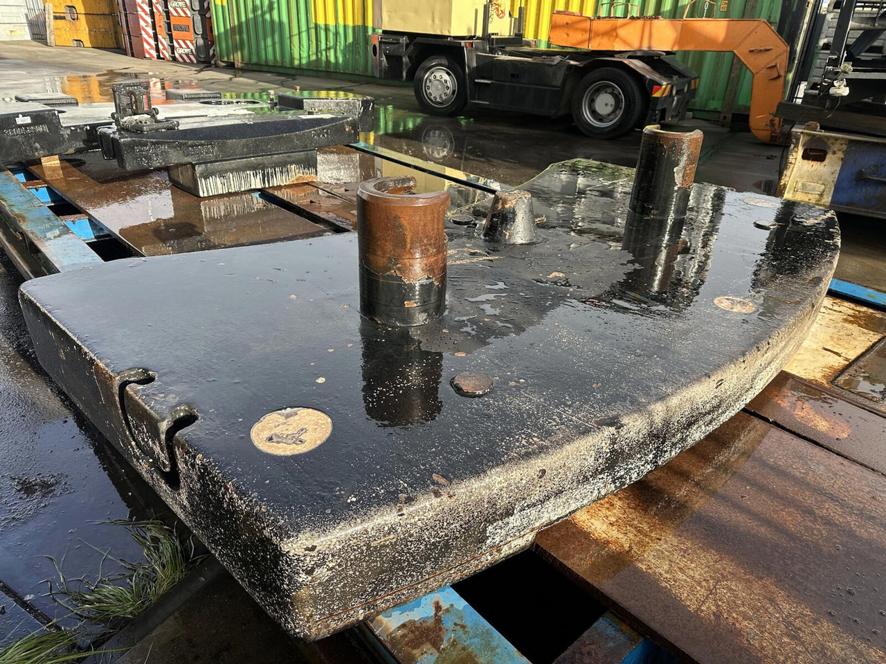 Liebherr LTM 1100-5.2 Counterweight 6,5 ton - 对重装置 适用于 移动式起重机:图2 Liebherr LTM 1100-5.2 Counterweight 6,5 ton - 对重装置 适用于 移动式起重机:图2