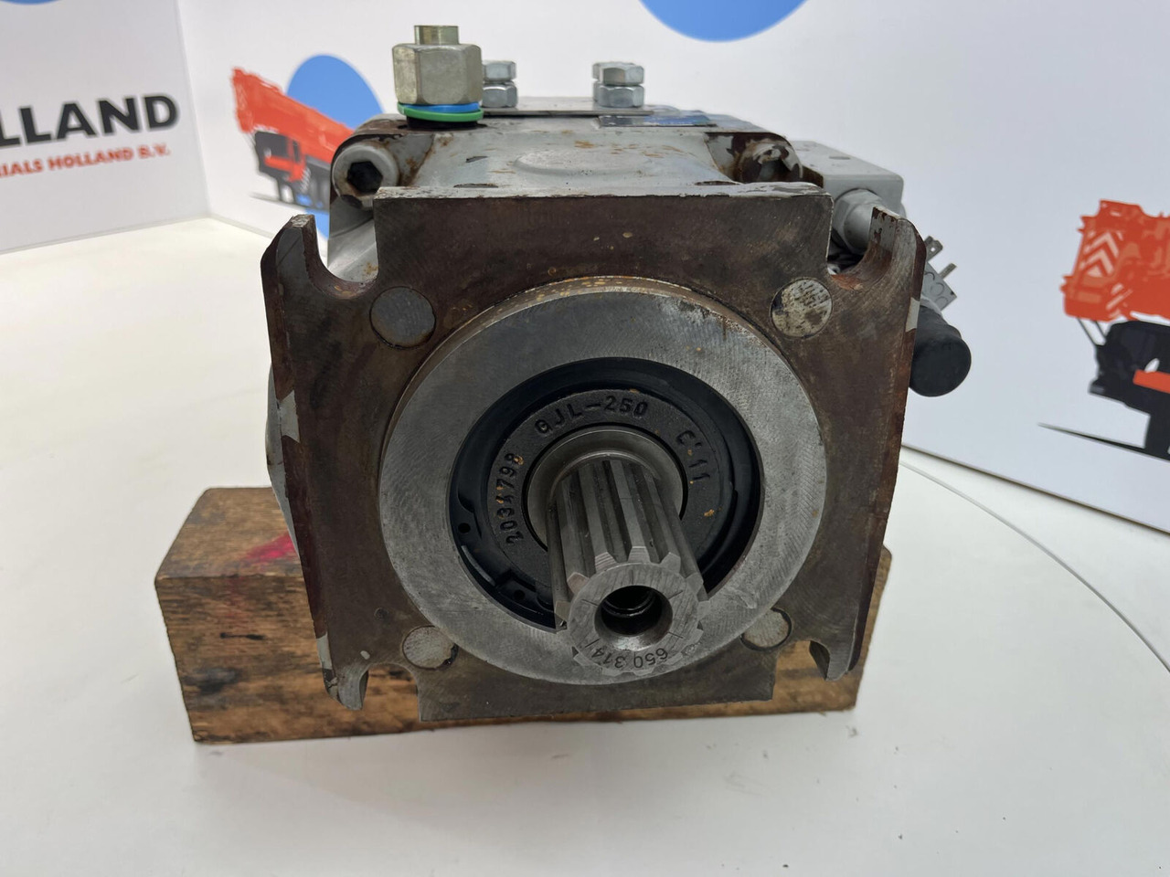 Liebherr LTM 1200/1 Variable pump A11V130 - 液压泵 适用于 移动式起重机:图2 Liebherr LTM 1200/1 Variable pump A11V130 - 液压泵 适用于 移动式起重机:图2