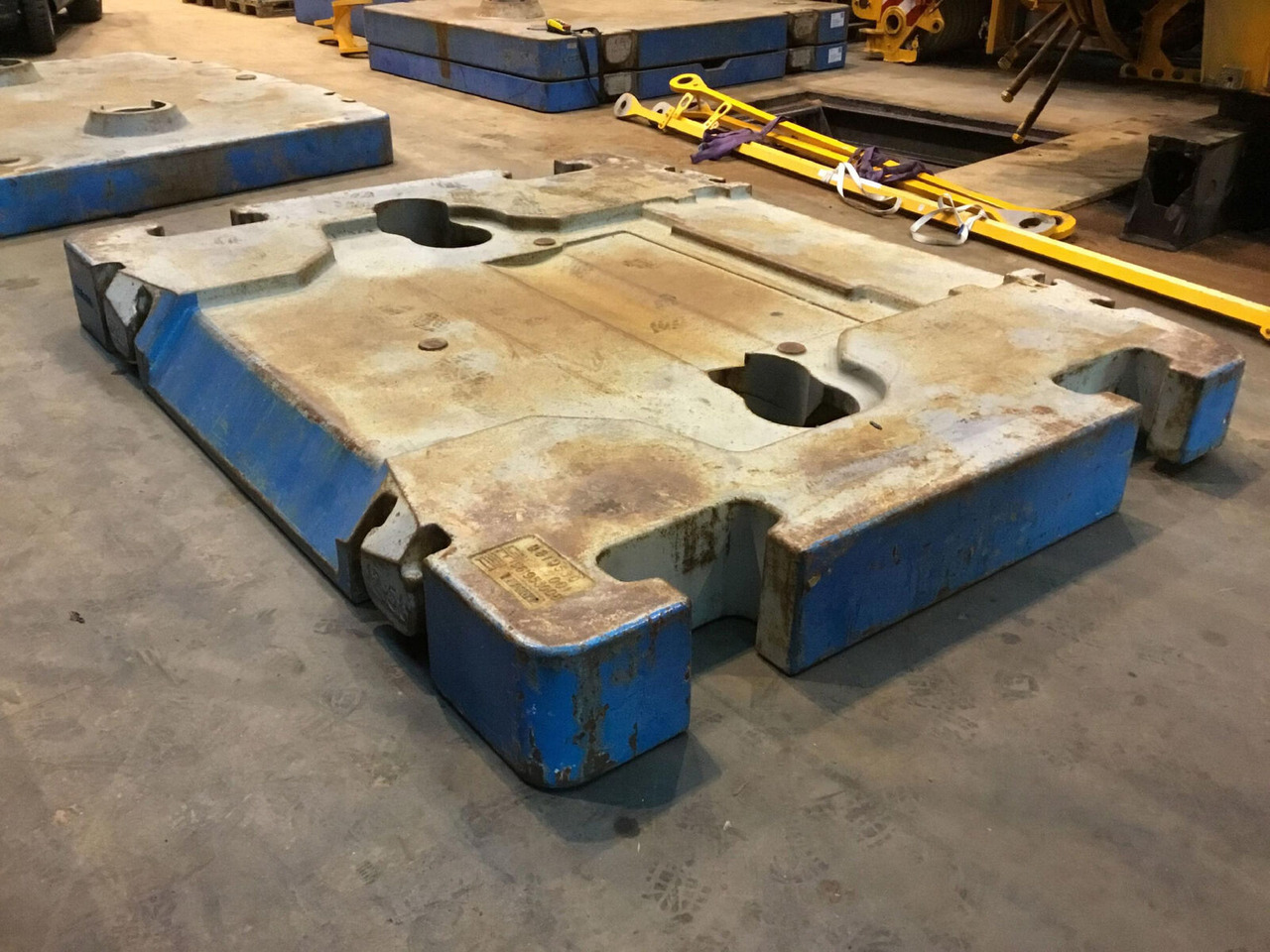 Liebherr LTM 1250-6.1 counterweight 12,5 ton - 对重装置 适用于 移动式起重机:图3 Liebherr LTM 1250-6.1 counterweight 12,5 ton - 对重装置 适用于 移动式起重机:图3