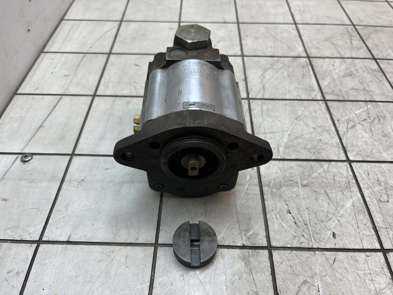 Parker Parker Hydraulics gear pump - 液压泵 适用于 起重机:图2 Parker Parker Hydraulics gear pump - 液压泵 适用于 起重机:图2