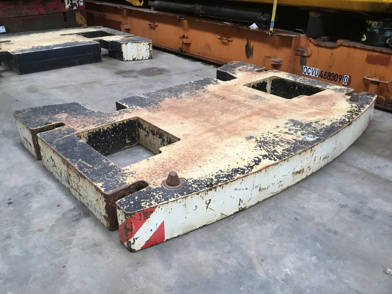 Terex AC 350-1 counterweight 10 ton - 对重装置 适用于 移动式起重机:图1 Terex AC 350-1 counterweight 10 ton - 对重装置 适用于 移动式起重机:图1